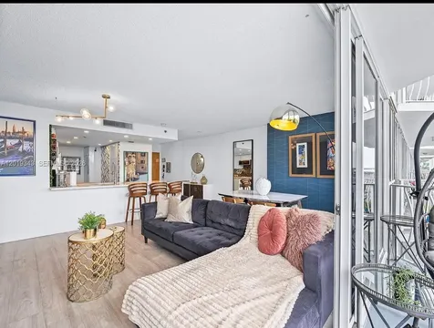 7601 E Treasure Drive North Bay Village FL 33141