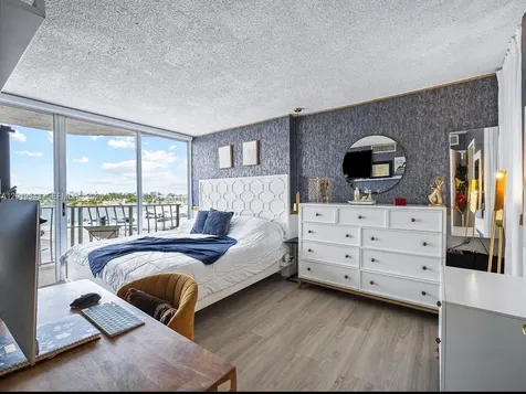 7601 E Treasure Drive North Bay Village FL 33141