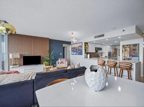 7601 E Treasure Drive North Bay Village FL 33141