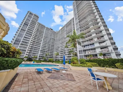 7601 E Treasure Drive North Bay Village FL 33141