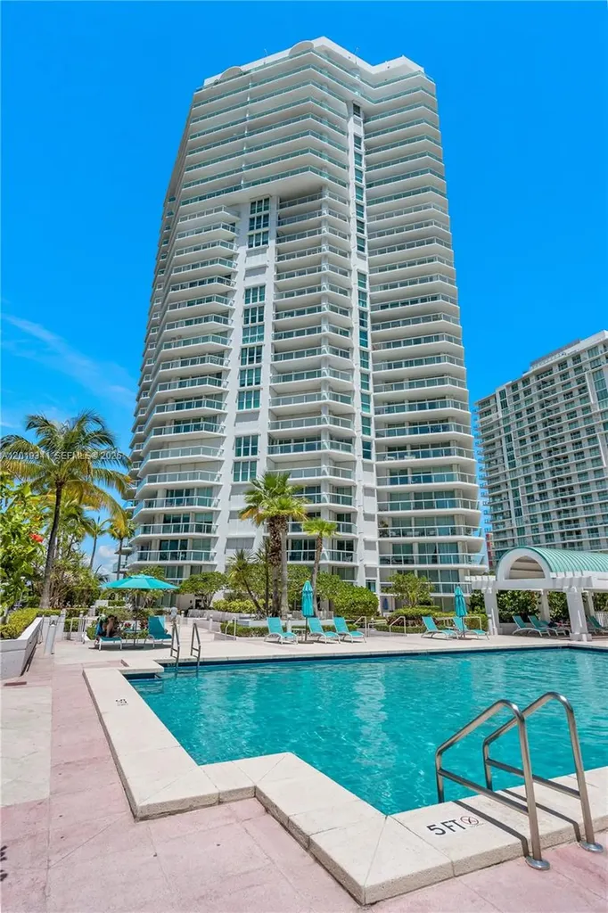 16500 Collins Avenue Sunny Isles Beach FL 33160