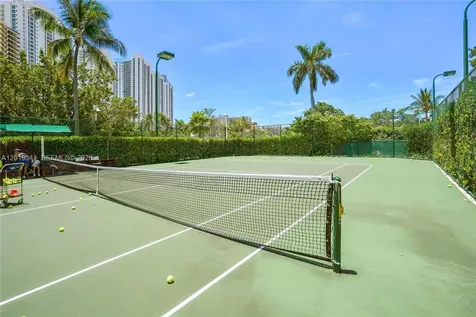 16500 Collins Avenue Sunny Isles Beach FL 33160