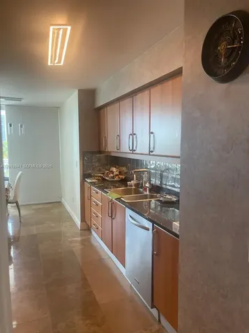 16500 Collins Avenue Sunny Isles Beach FL 33160