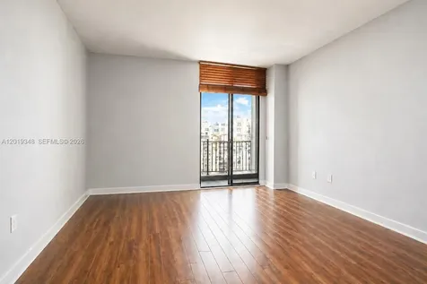 520 Brickell Key Drive Miami FL 33131