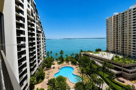 520 Brickell Key Drive Miami FL 33131