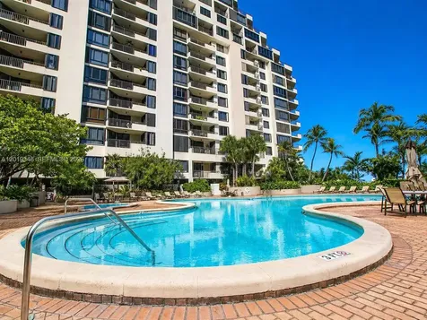 520 Brickell Key Drive Miami FL 33131