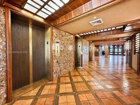 520 Brickell Key Drive Miami FL 33131