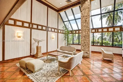 520 Brickell Key Drive Miami FL 33131