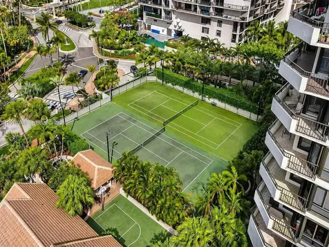 520 Brickell Key Drive Miami FL 33131