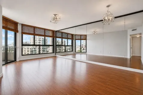 520 Brickell Key Drive Miami FL 33131