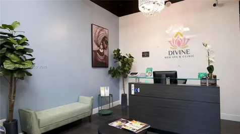 8684 Griffin Road Cooper City FL 33328