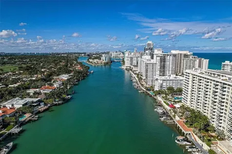 5600 Collins Avenue Miami Beach FL 33140