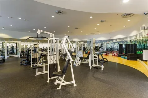 5600 Collins Avenue Miami Beach FL 33140