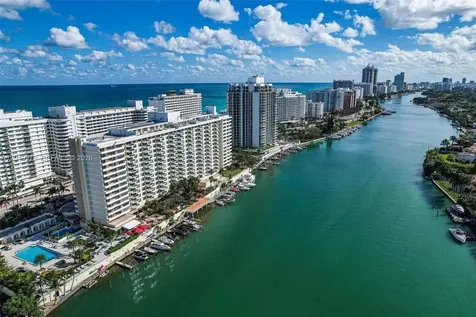 5600 Collins Avenue Miami Beach FL 33140