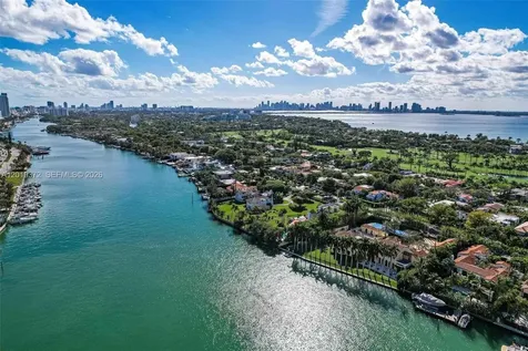 5600 Collins Avenue Miami Beach FL 33140