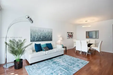 5600 Collins Avenue Miami Beach FL 33140