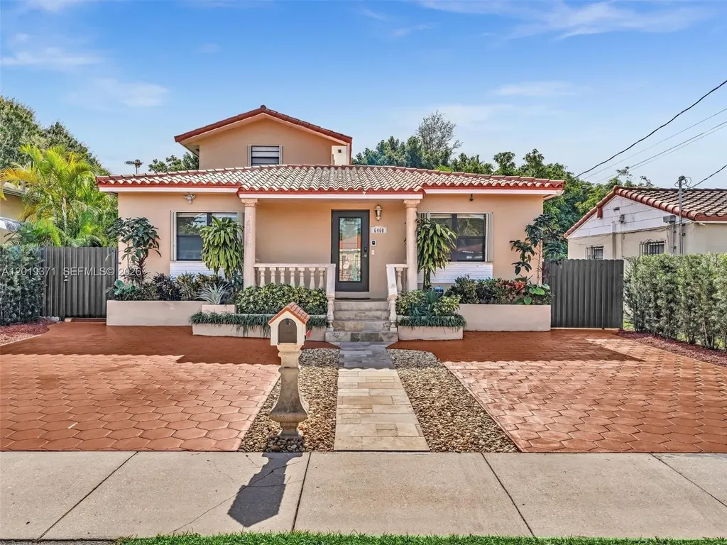 6460 SW 2nd Street Miami FL 33144