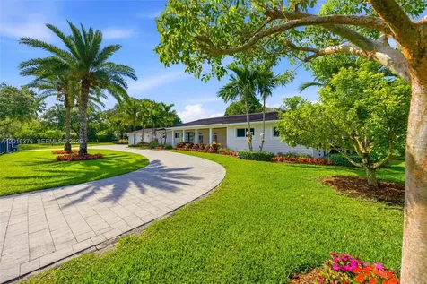 7750 SW 122nd Street Pinecrest FL 33156