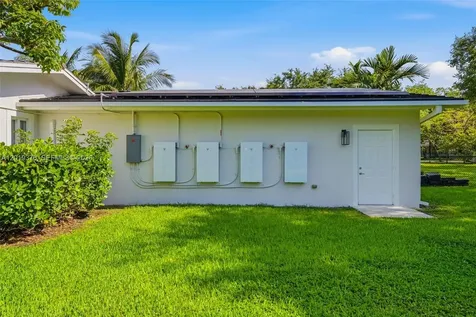 7750 SW 122nd Street Pinecrest FL 33156
