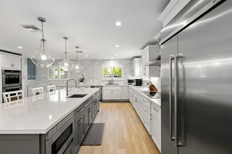 7750 SW 122nd Street Pinecrest FL 33156