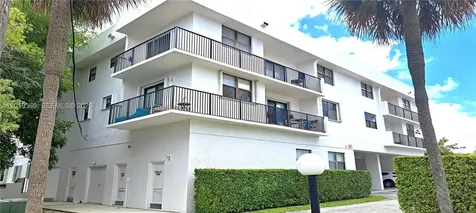 1900 Diana Drive Hallandale Beach FL 33009