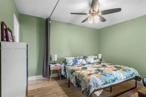 2970 NE 16th Avenue Oakland Park FL 33334