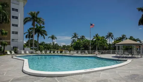 2970 NE 16th Avenue Oakland Park FL 33334