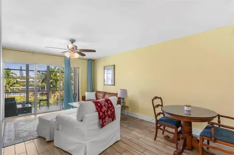 2970 NE 16th Avenue Oakland Park FL 33334