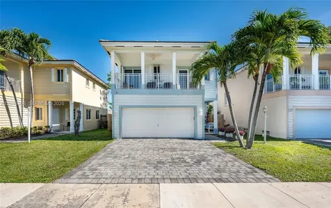 3179 NE 4th Street Homestead FL 33033