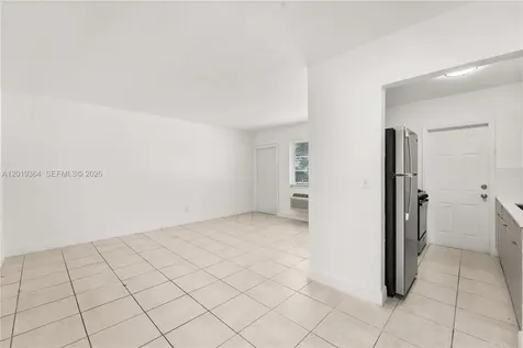 6905 Rue Vendome Miami Beach FL 33141