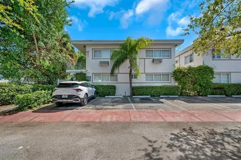 6905 Rue Vendome Miami Beach FL 33141