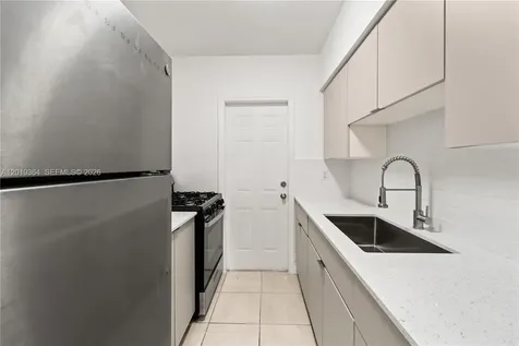 6905 Rue Vendome Miami Beach FL 33141