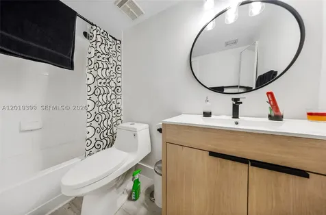 7601 E Treasure Drive North Bay Village FL 33141