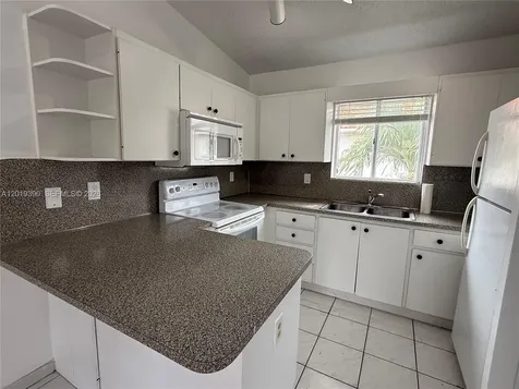 10101 W Okeechobee Road Hialeah Gardens FL 33016