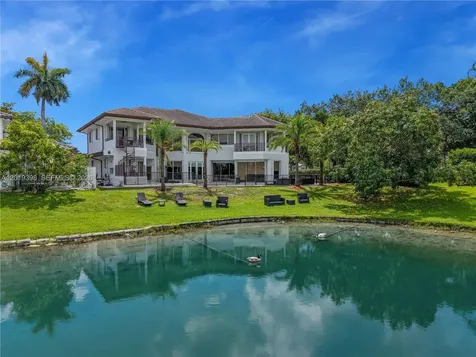 14332 Ardoch Place Miami Lakes FL 33016