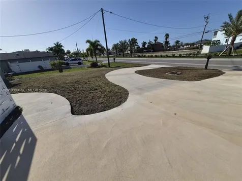3820 Ember Parkway Cape Coral FL 33993