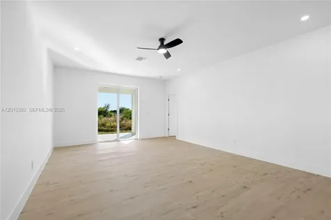 319 Lorena Avenue S Lehigh Acres FL 33974