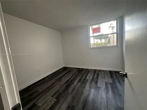 9431 SW 4th Street Miami FL 33174