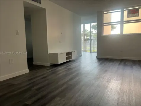 9431 SW 4th Street Miami FL 33174