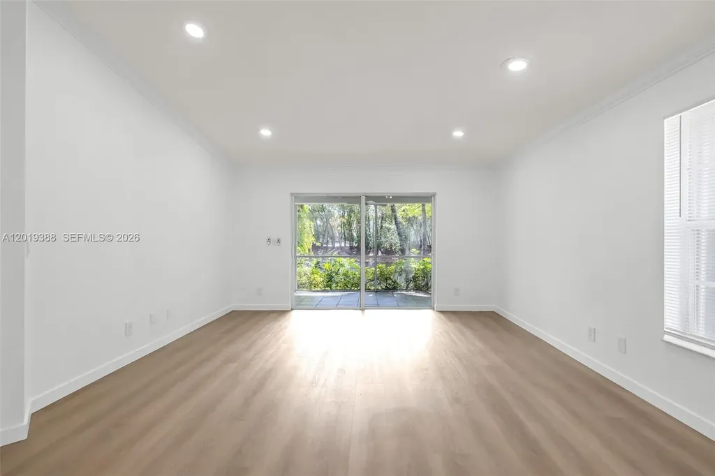 Coral Springs FL 33076