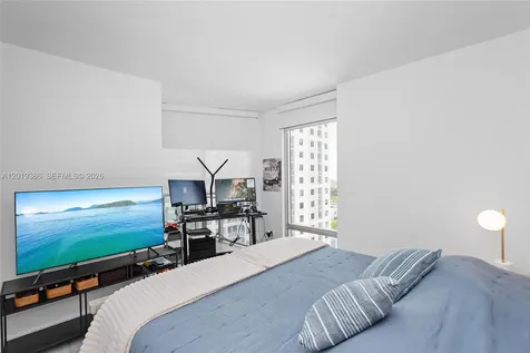 1010 SW 2nd Avenue Miami FL 33130