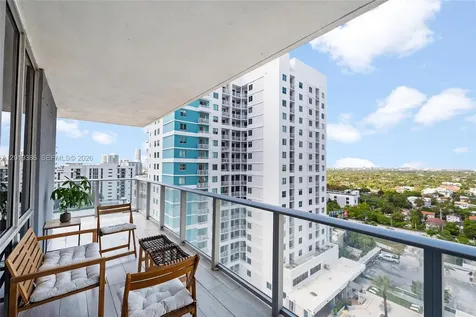 1010 SW 2nd Avenue Miami FL 33130