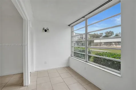 1601 NE 191 Street Miami FL 33179