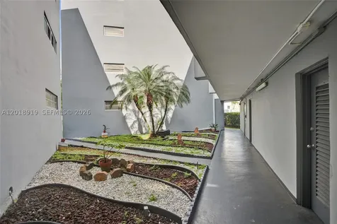 1601 NE 191 Street Miami FL 33179