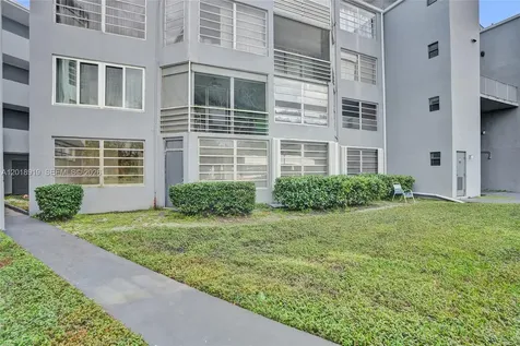 1601 NE 191 Street Miami FL 33179