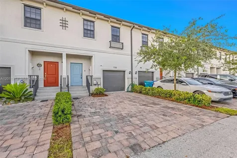 730 SW 12th Street Florida City FL 33034
