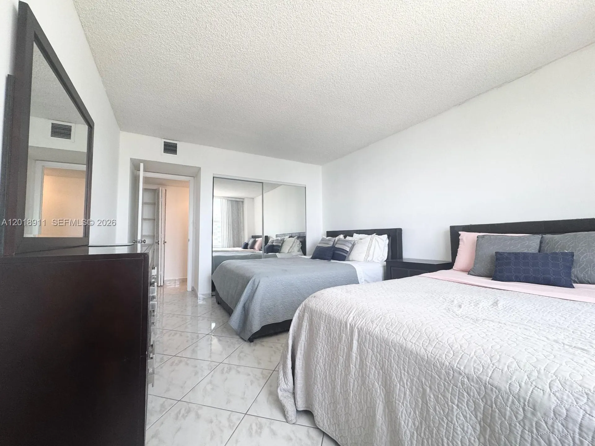3800 S Ocean Drive Hollywood FL 33019