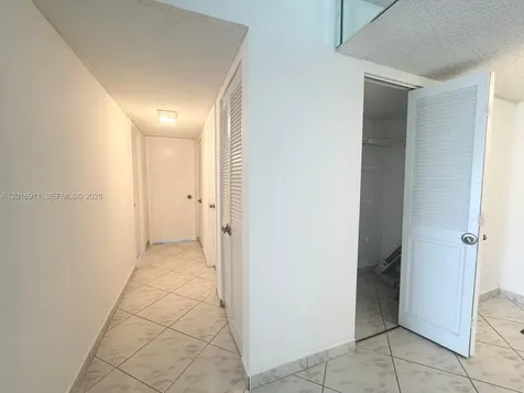 3800 S Ocean Drive Hollywood FL 33019