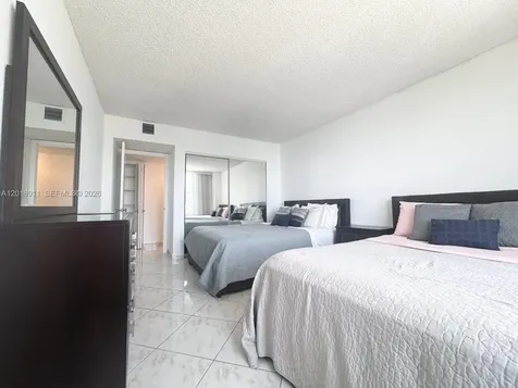 3800 S Ocean Drive Hollywood FL 33019