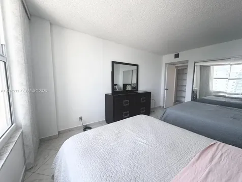 3800 S Ocean Drive Hollywood FL 33019